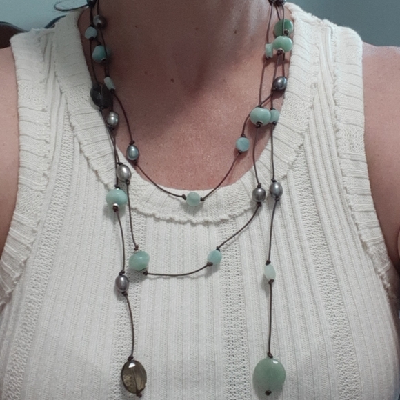 🎊 3/$20 Stella & Dot necklace - Picture 1 of 3